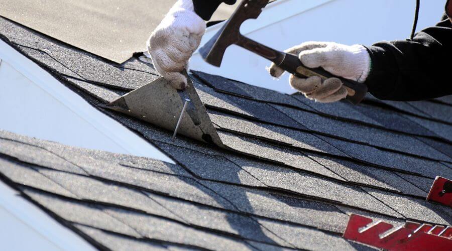 Expert Emergency Roof Repairs services in Grabill, IN